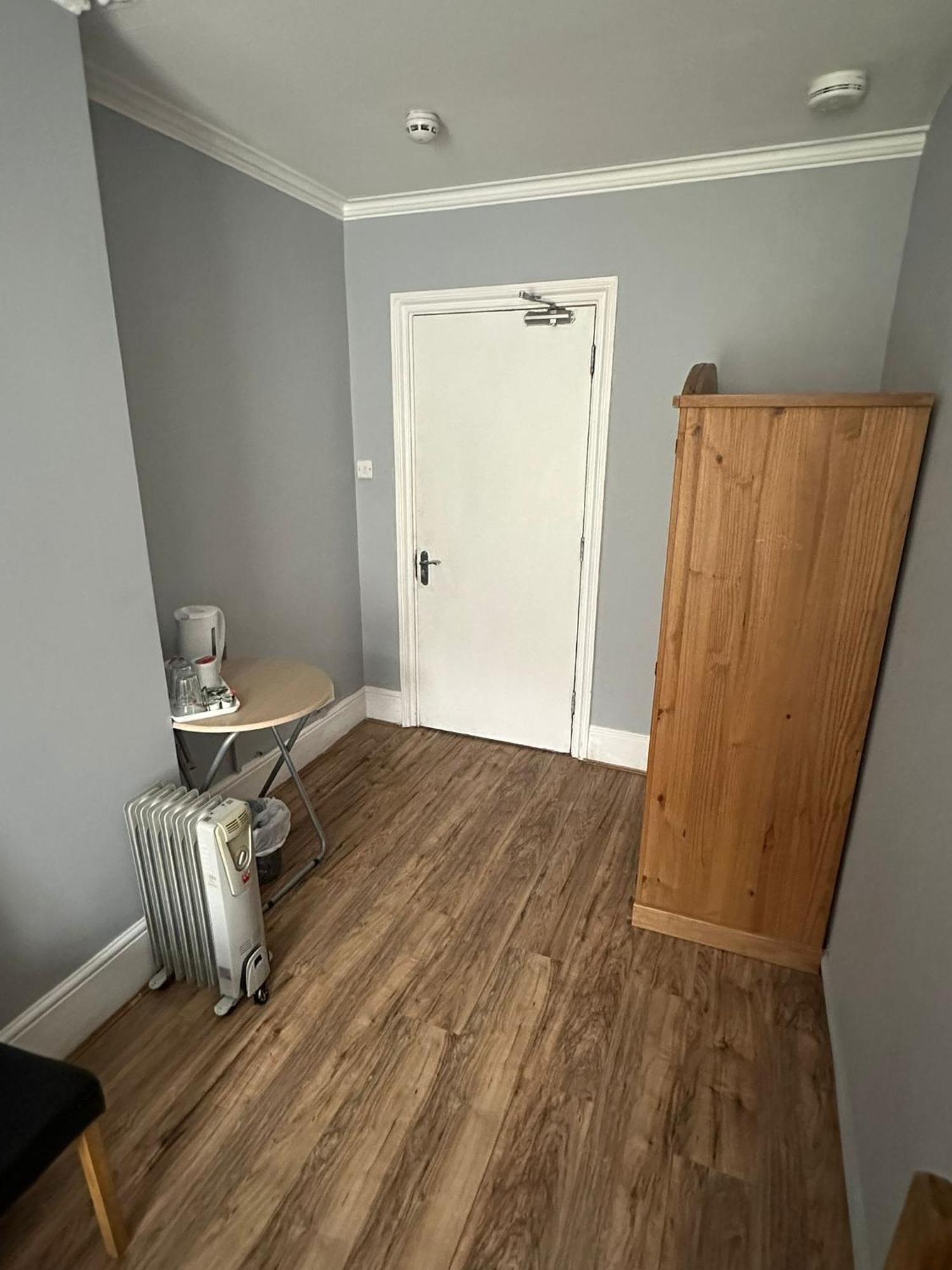Ruxley Rooms Сидкап Экстерьер фото